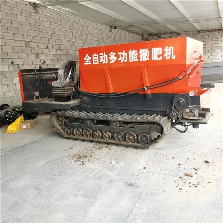 Tracked Diesel Manure Spreader